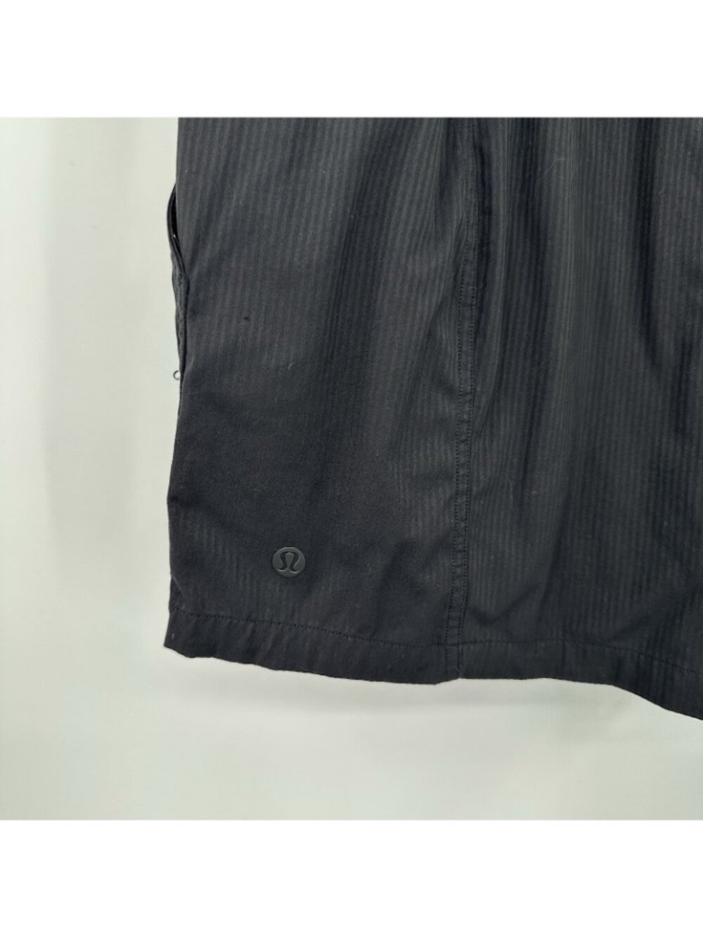 Lululemon Dance Studio High-Rise Short 3.5" Black 6 athletic gym workout lounge - Picture 8 of 10